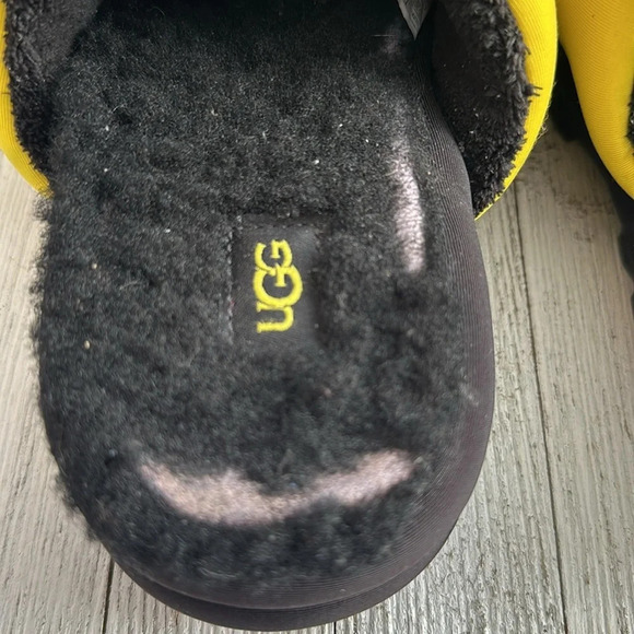 UGG Maxi Graphic Slide Size 6 - Picture 5 of 7